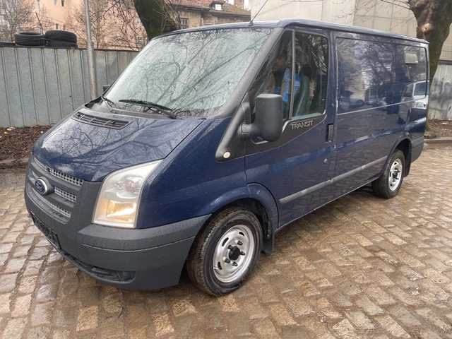 Ford Transit 2.2TDCi - автомобили, коли, обяви за нови и употребявани 0