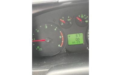 Ford Transit 2.2TDCi - автомобили, коли, обяви за нови и употребявани 10