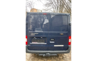 ford-transit - 3
