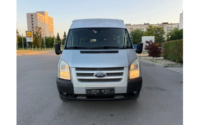 ford-transit - 1