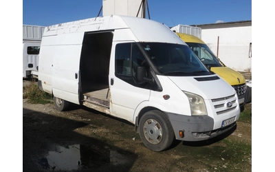 ford-transit - 4