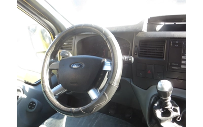 ford-transit - 5
