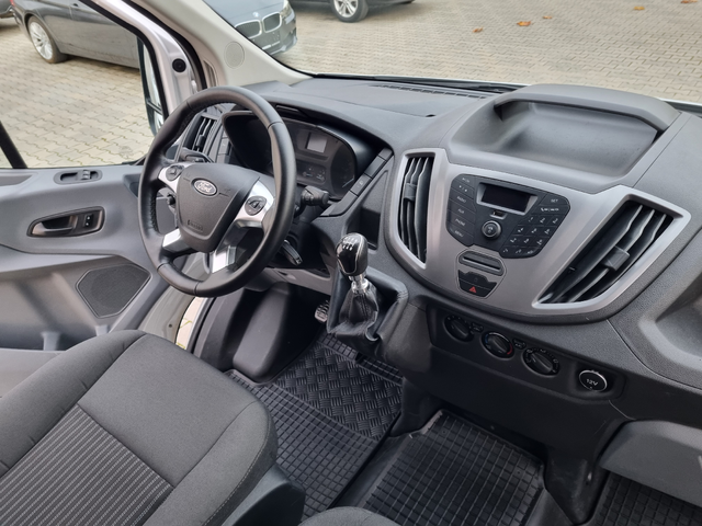Ford Transit Connect 2.0TDCi-131ps 2018г. ОБСЛУЖЕН= КАТО НОВ! - автомобили, коли, обяви за нови и употребявани 15