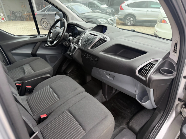 Ford Transit Custom 2.0TDCI Климатик L1H1 Euro 6 - автомобили, коли, обяви за нови и употребявани 9