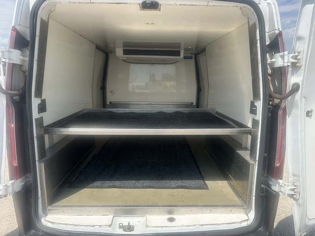 Ford Transit Custom ХЛАДИЛЕН - автомобили, коли, обяви за нови и употребявани 7