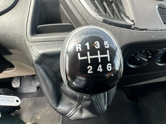 Ford Transit Custom - автомобили, коли, обяви за нови и употребявани 14