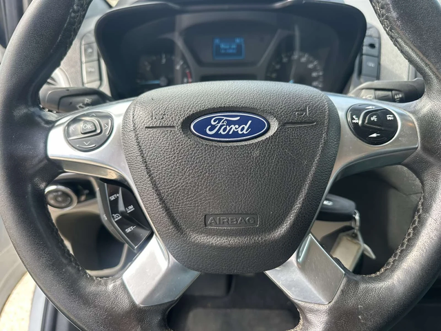Ford Transit Custom - автомобили, коли, обяви за нови и употребявани 8