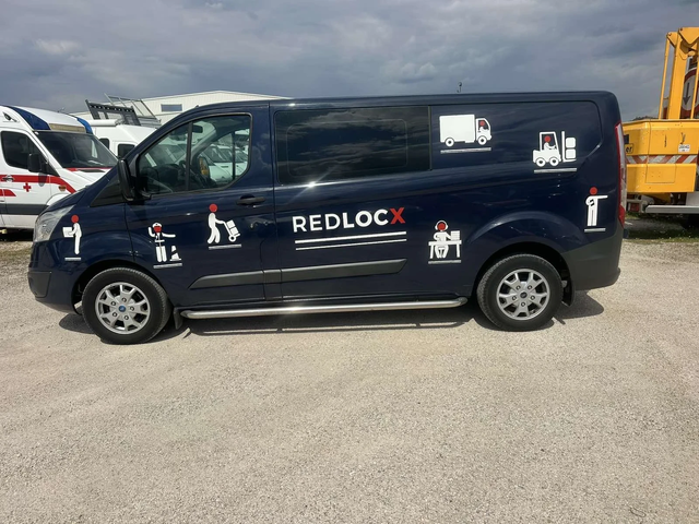 Ford Transit Custom - автомобили, коли, обяви за нови и употребявани 5