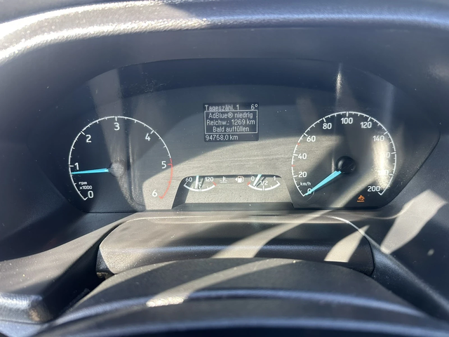 Ford Transit Custom - автомобили, коли, обяви за нови и употребявани 11