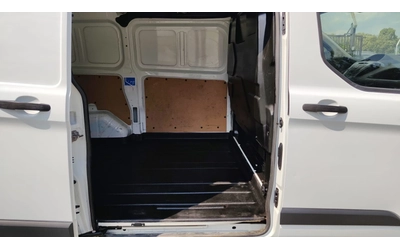 Ford Transit Custom 2.2TDCI - автомобили, коли, обяви за нови и употребявани 12