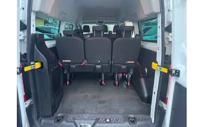 Ford Transit Custom 8+1 - автомобили, коли, обяви за нови и употребявани 8