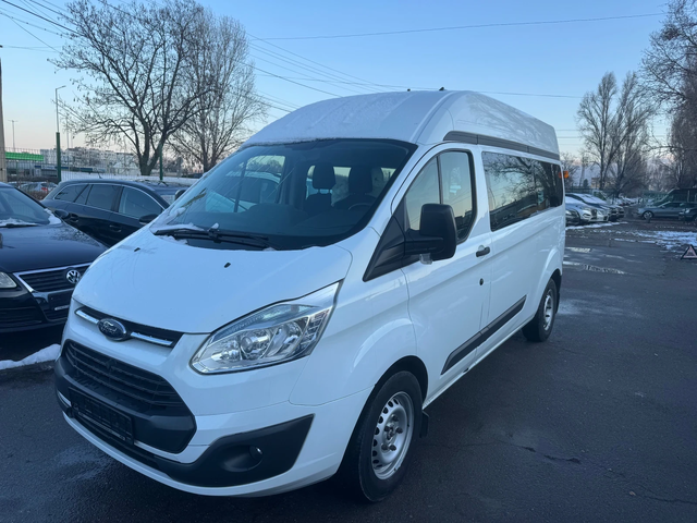 Ford Transit Custom 8+1 - автомобили, коли, обяви за нови и употребявани 0