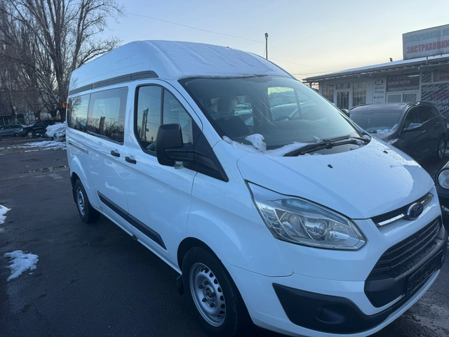 Ford Transit Custom 8+1 - автомобили, коли, обяви за нови и употребявани 2