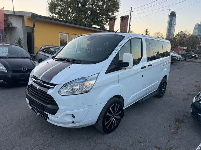 Ford Transit Custom 8+1 - автомобили, коли, обяви за нови и употребявани 0