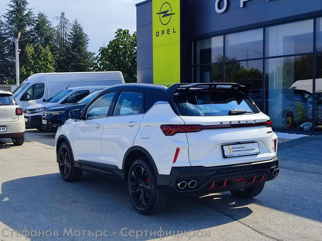 Geely Coolray SUV 174к.с. Бензин - автомобили, коли, обяви за нови и употребявани 7