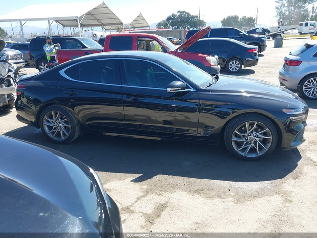 Genesis G70 2.0L I-4 DI, DOHC, VVT, TURBO, 252HP Rear Wheel Drive - автомобили, коли, обяви за нови и употребявани 12