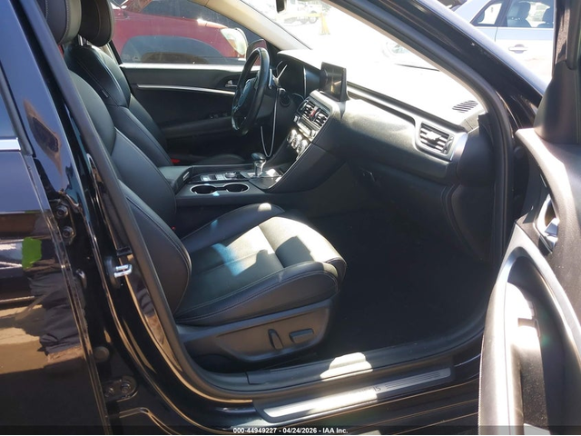 Genesis G70 2.0L I-4 DI, DOHC, VVT, TURBO, 252HP Rear Wheel Drive - автомобили, коли, обяви за нови и употребявани 4