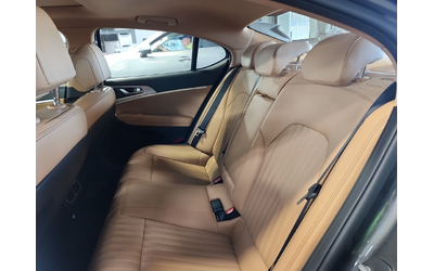 Genesis G70 2L 4cyl AWD - автомобили, коли, обяви за нови и употребявани 11