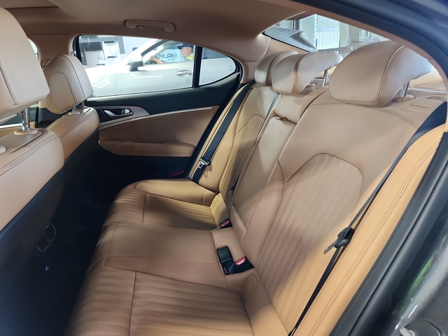 Genesis G70 2L 4cyl AWD - автомобили, коли, обяви за нови и употребявани 11