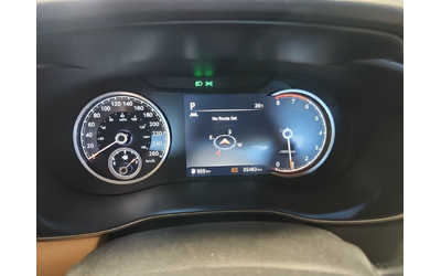 Genesis G70 2L 4cyl AWD - автомобили, коли, обяви за нови и употребявани 8