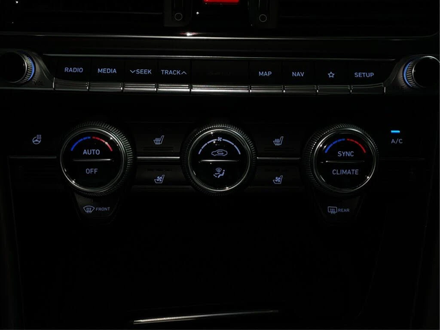 Genesis G70 3.3T AWD* АвтоКреди* (ЦЕНА ДО БГ) - автомобили, коли, обяви за нови и употребявани 13