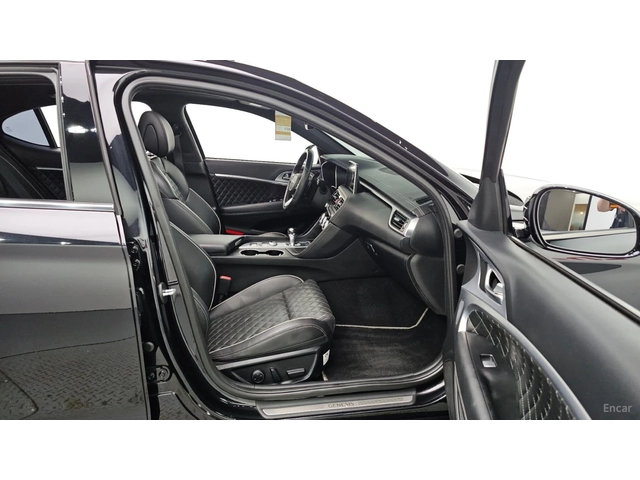 Genesis G70 3.3T SPORT PRESTIGE* HUD* КОЖА* НАВИ* ПАНО - автомобили, коли, обяви за нови и употребявани 15