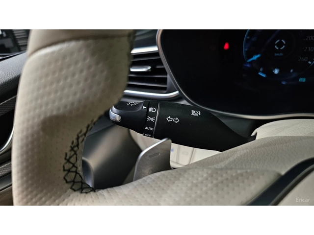 Genesis G70 2.0T 2WD* КОЖА* ОБДУХВ* НАВИ* 360 - автомобили, коли, обяви за нови и употребявани 12