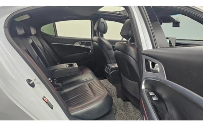Genesis G70 : 2.0T Sport Package | Panorama | HUD | Lexicon - автомобили, коли, обяви за нови и употребявани 8