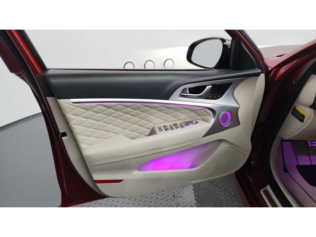 Genesis G70 - автомобили, коли, обяви за нови и употребявани 8