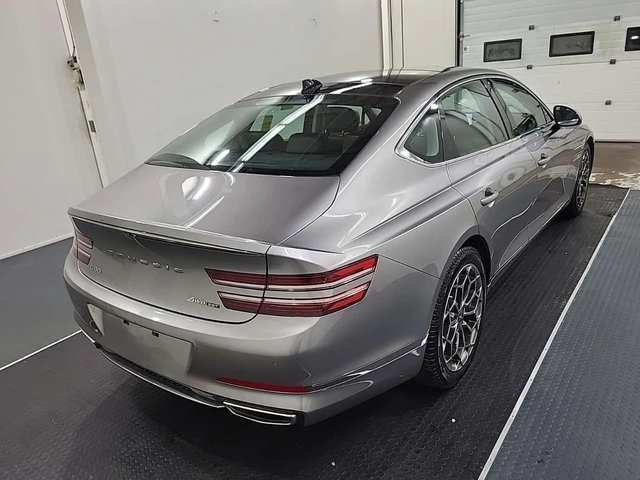 Genesis G80 2.5T * Един собственик * Без инцидент * От Hyundai - автомобили, коли, обяви за нови и употребявани 2
