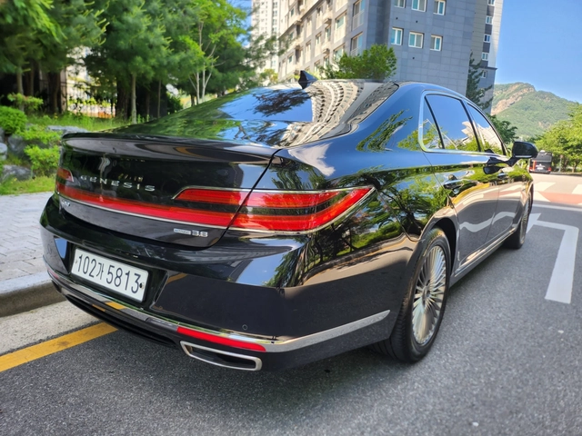 Genesis G90 HUD* ОБДУХ* ДИСТРОНИК* 360 - автомобили, коли, обяви за нови и употребявани 1