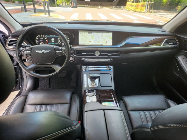 Genesis G90 HUD* ОБДУХ* ДИСТРОНИК* 360 - автомобили, коли, обяви за нови и употребявани 5