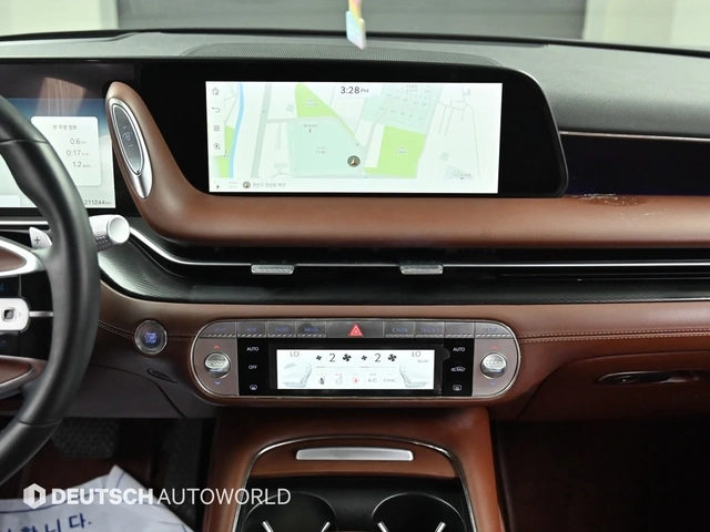 Genesis G90 3.5 Turbo AWD - автомобили, коли, обяви за нови и употребявани 12