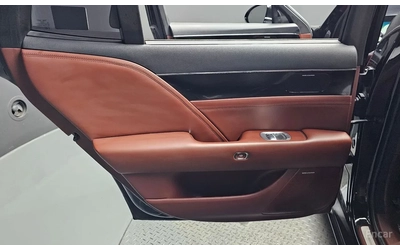 Genesis G90 AWD* ОБДУХ* ПАНО* 360 - автомобили, коли, обяви за нови и употребявани 14