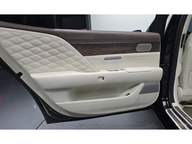 Genesis G90 LWB* BANG AND OLUFSEN* PANO* HUD* MASSAGE* - автомобили, коли, обяви за нови и употребявани 13