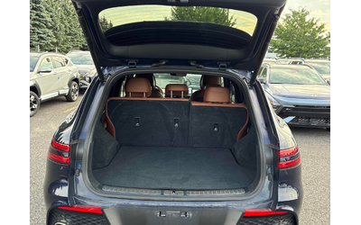 Genesis GV70 2.5L 4cyl AWD - автомобили, коли, обяви за нови и употребявани 13