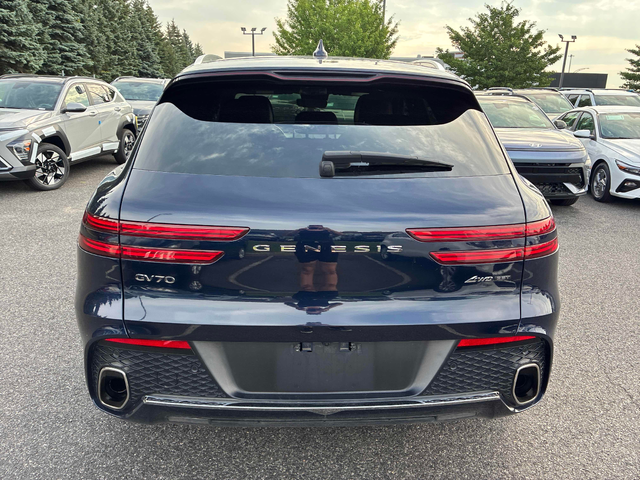 Genesis GV70 2.5L 4cyl AWD - автомобили, коли, обяви за нови и употребявани 3
