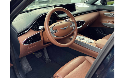 genesis-gv70-2-5l-4cyl-awd - 4