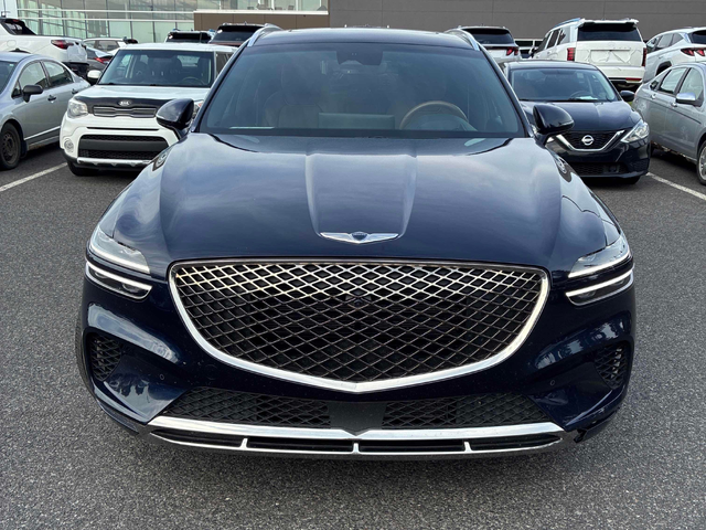 Genesis GV70 2.5L 4cyl AWD - автомобили, коли, обяви за нови и употребявани 5