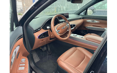 genesis-gv70-2-5l-4cyl-awd - 4