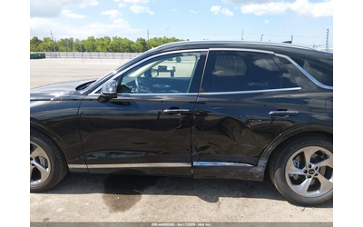 Genesis GV70 2.5L I-4 DI, DOHC, VVT, TURBO, 300HP All Wheel Drive - автомобили, коли, обяви за нови и употребявани 13