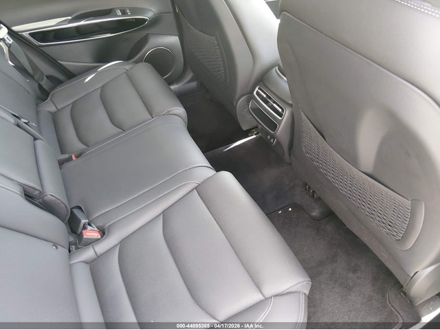 Genesis GV70 2.5L I-4 DI, DOHC, VVT, TURBO, 300HP All Wheel Drive - автомобили, коли, обяви за нови и употребявани 7