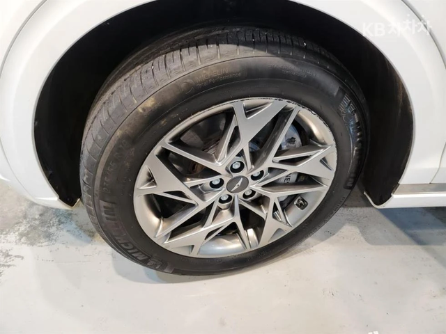 Genesis GV70 2.2 AWD 2024 ЛИЗИНГ БЕЗ ПЪРВОНАЧАЛНА ВНОСКА - автомобили, коли, обяви за нови и употребявани 16