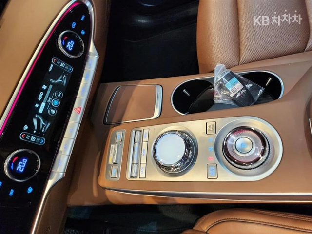 Genesis GV70 2.2 AWD 2024 ЛИЗИНГ БЕЗ ПЪРВОНАЧАЛНА ВНОСКА - автомобили, коли, обяви за нови и употребявани 8