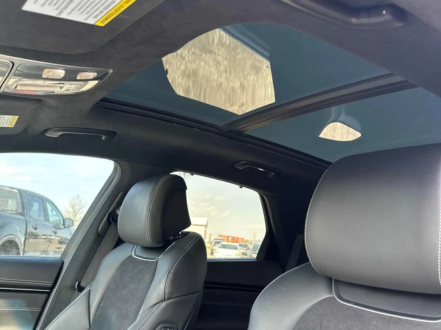 Genesis GV70 * 2.5T Prestige * МАСАЖ* DISTRONIC* ОБДУХВАНЕ* - автомобили, коли, обяви за нови и употребявани 12