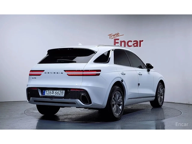 Genesis GV70 - автомобили, коли, обяви за нови и употребявани 1