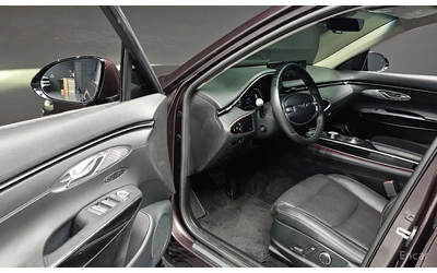 Genesis GV70 Кожа Вентилация и подгрев на седалките  Цена до Бг - автомобили, коли, обяви за нови и употребявани 13
