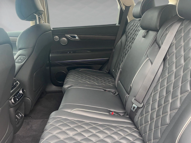 Genesis GV80 3, 0d AWD Luxury - автомобили, коли, обяви за нови и употребявани 12