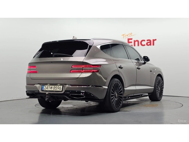 Genesis GV80 2.5T 2WD* КОЖА* ОБДУХВ* НАВИ* КАМЕРА* HUD - автомобили, коли, обяви за нови и употребявани 1