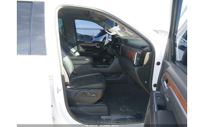 gmc-sierra-1500-3-0l-i-6-di-dohc-vvt-turbo-305hp-4x4-drive - 4